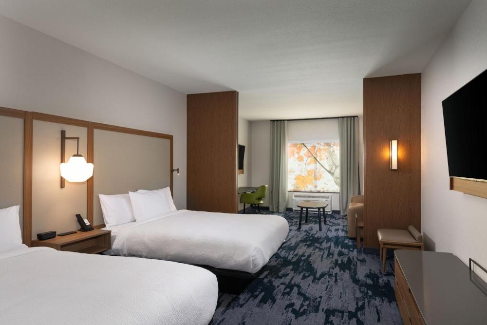 Queen Suite with Two Queen Beds and Sofa Bed interior